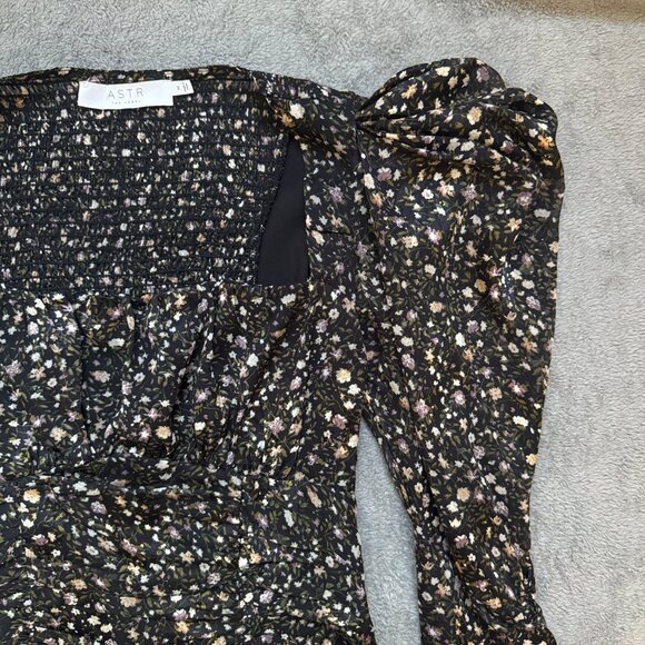 ASTR The Label Victoria Long Sleeve Dress Black Blush Floral Size Medium - Picture 4 of 6